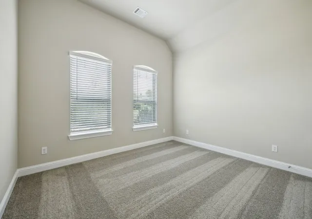 Photo 3 of Single family home for sale at 1004 Pearl Crescent Pl, Crowley, TX 76036 | MLS# 21329408 | Listing updated on 2026-08-07
