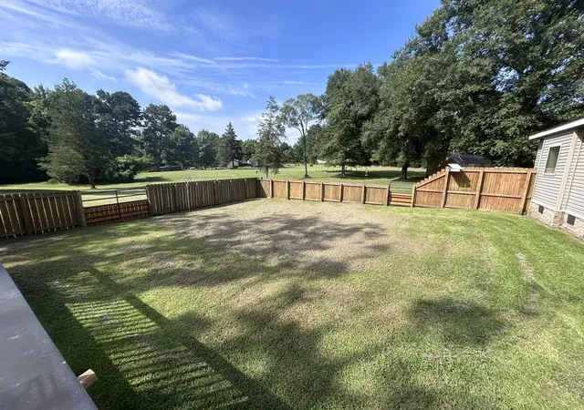Photo 25 of Manufactured home for sale at 10937 Blanchard Latex Rd, Mooringsport, LA 71060 | MLS# 21329361 | Listing updated on 2026-08-08