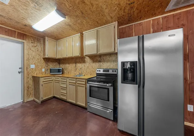 Photo 3 of Single family home for sale at 248 Chitwood Rd, Gatesville, TX 76528 | MLS# 21327841 | Listing updated on 2026-07-23