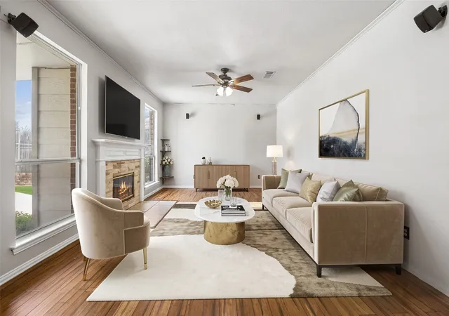 Photo 3 of Single family home for sale at 4217 Bent Oaks Dr, Arlington, TX 76001 | MLS# 21324331 | Listing updated on 2026-08-24