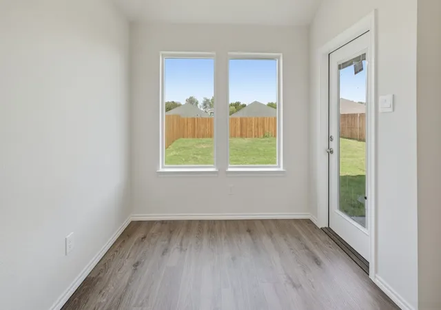 Photo 3 of Single family home for sale at 2362 32Nd St, Paris, TX 75460 | MLS# 21329663 | Listing updated on 2026-08-28