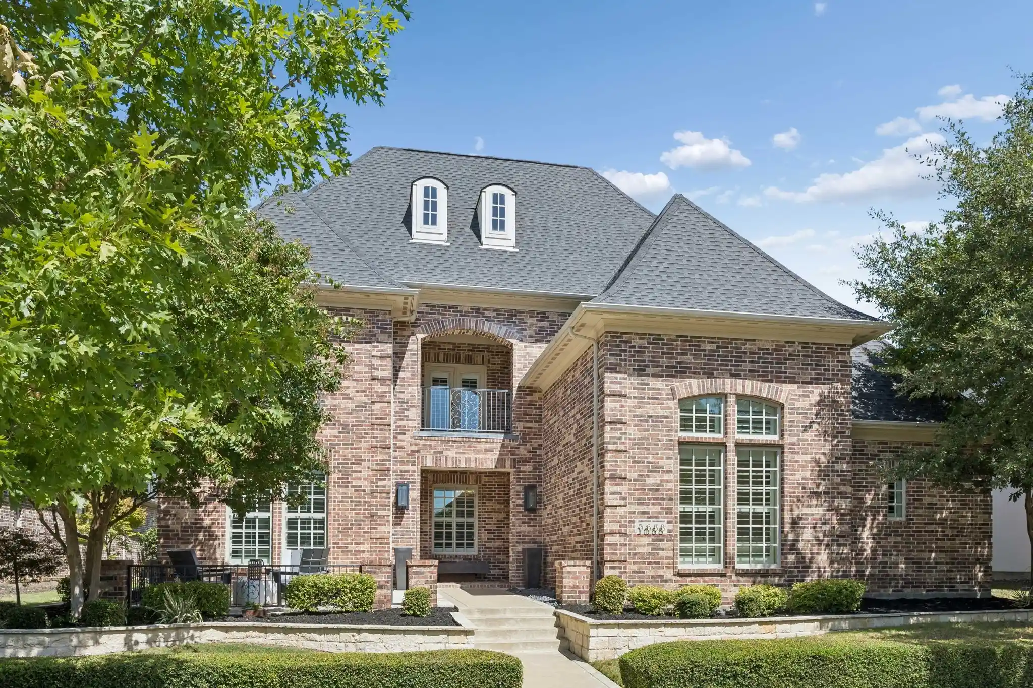 Photo 1 of Single family home for sale at 3688 Greenbrier Dr, Frisco, TX 75033 | MLS# 21329688 | Listing updated on 2026-10-25
