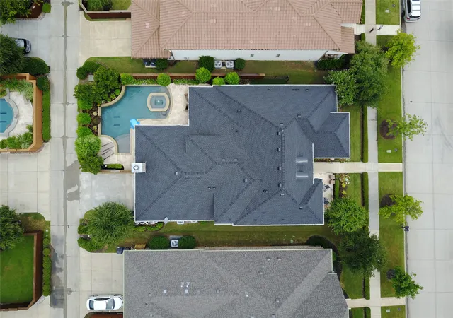 Photo 3 of Single family home for sale at 3688 Greenbrier Dr, Frisco, TX 75033 | MLS# 21329688 | Listing updated on 2026-10-08