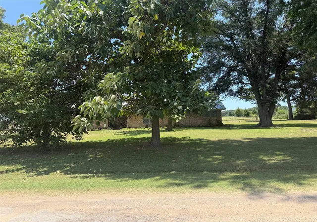 Photo 3 of Single family home for sale at 446 County Road 1605, Ravenna, TX 75476 | MLS# 21329696 | Listing updated on 2026-08-03