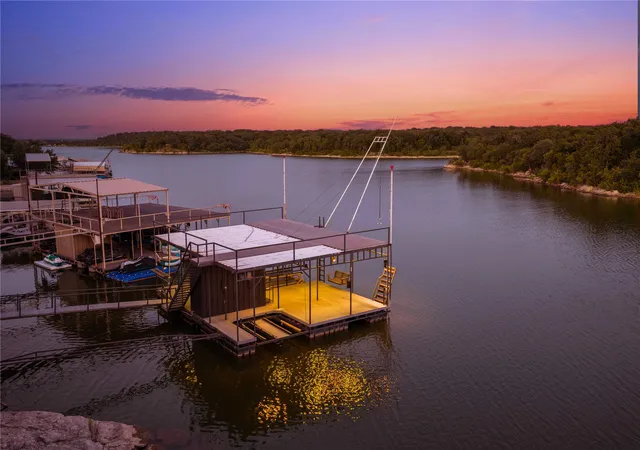 Photo 2 of Single family home for sale at 106 Mintons Draw, Brownwood, TX 76801 | MLS# 21326328 | Listing updated on 2026-08-22