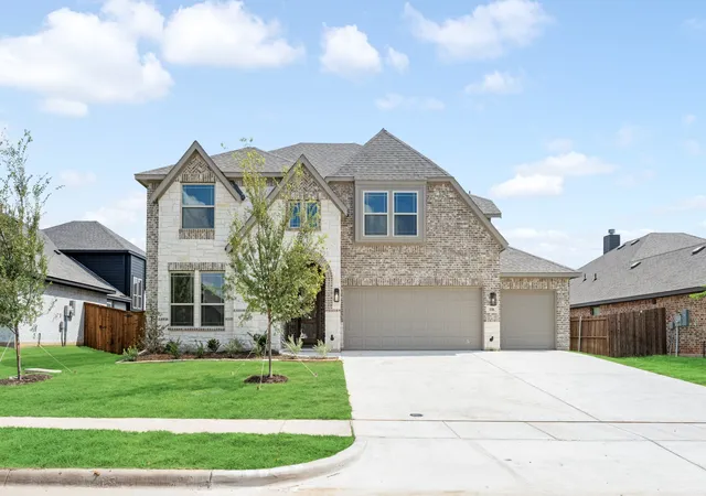 Photo 1 of Single family home for sale at 116 Mockingbird Hill Dr, Joshua, TX 76058 | MLS# 21327924 | Listing updated on 2026-09-22