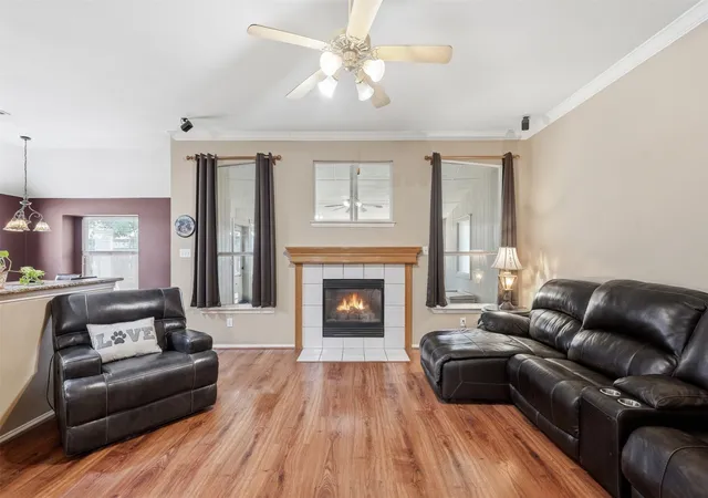 Photo 3 of Single family home for sale at 4013 Azalea Dr, Haltom City, TX 76137 | MLS# 21329815 | Listing updated on 2026-09-01