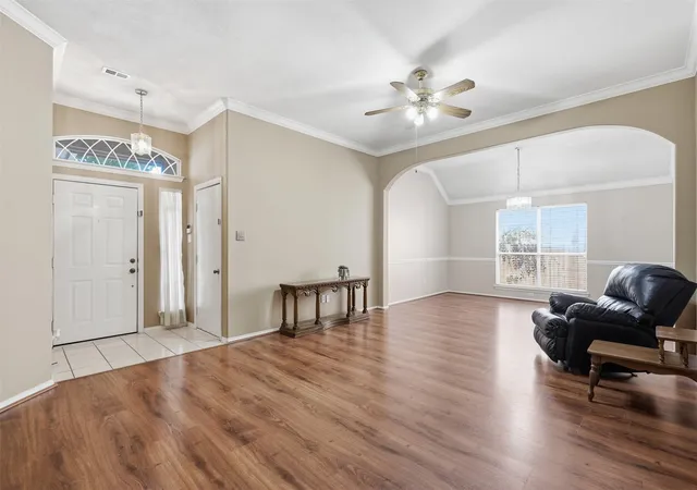 Photo 4 of Single family home for sale at 4013 Azalea Dr, Haltom City, TX 76137 | MLS# 21329815 | Listing updated on 2026-09-01