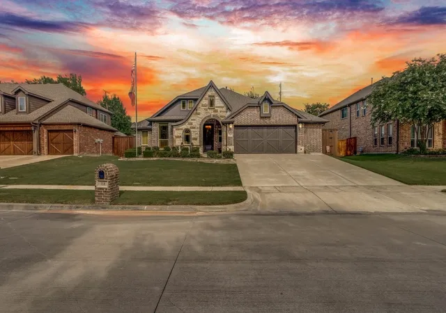 Photo 1 of Sale Pending at 114 Lyndhurst Dr, Wylie, TX 75098 | MLS# 21329821 | Listing updated on 2026-09-05