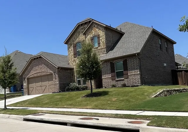 Photo 1 of Single family home for sale at 15108 Belclaire Ave, Aledo, TX 76008 | MLS# 21303896 | Listing updated on 2026-08-17