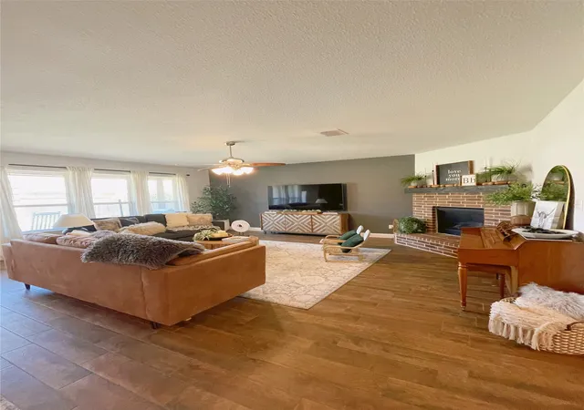 Photo 3 of Single family home for sale at 15108 Belclaire Ave, Aledo, TX 76008 | MLS# 21303896 | Listing updated on 2026-08-17
