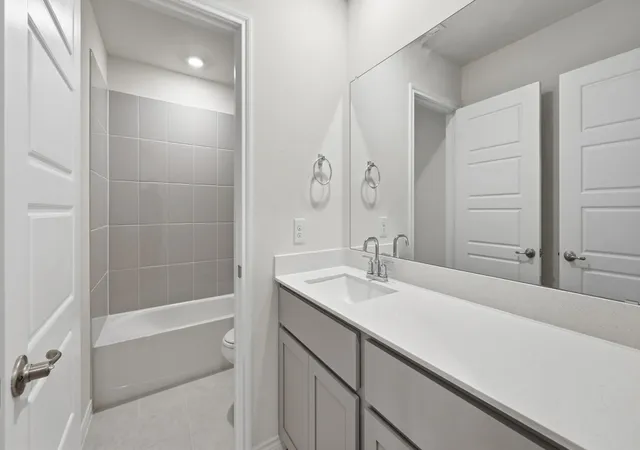 Photo 3 of Single family home for sale at 4101 Coco Ln, Sherman, TX 75090 | MLS# 21329919 | Listing updated on 2026-07-14