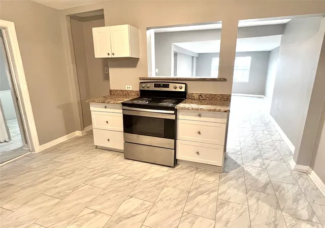 Photo 3 of House for sale at 510 W Gandy St, Denison, TX 75020 | MLS# 21329910 | Listing updated on 2026-07-14