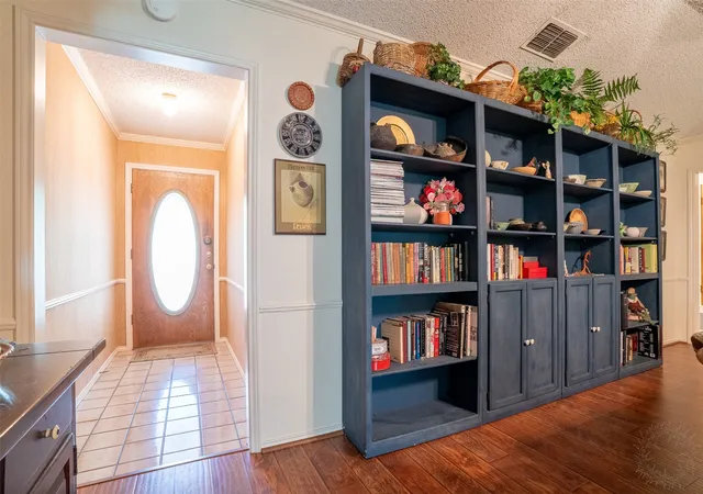 5th image of 1501 Westhill Ter, Cleburne, TX 76033 | MLS# 21328868