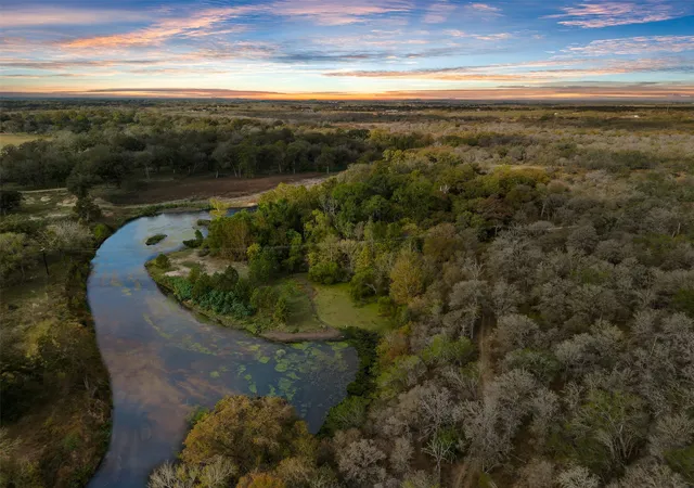 Photo 1 of Land for sale at Tract 2 Us Hwy 90 Alt, Seguin, TX 78155 | MLS# 21329978 | Listing updated on 2026-07-15