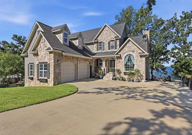 Photo 1 of Single family home for sale at 90 County Road 2607, Pittsburg, TX 75686 | MLS# 21329748 | Listing updated on 2026-08-28