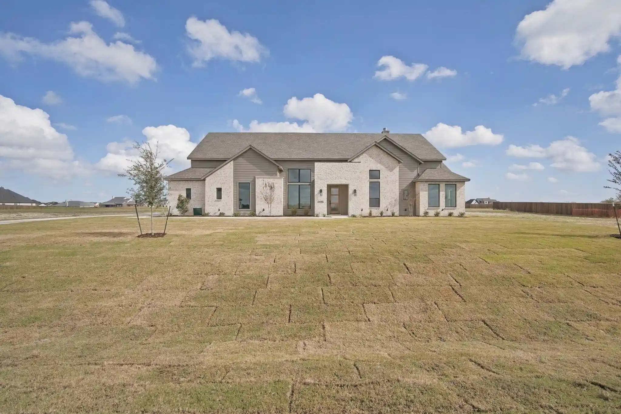 Single family home for sale at 6440 Dalyn Dr, Midlothian, TX 76065 | MLS# 21330023