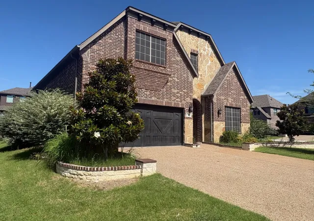Photo 2 of Single family home for sale at 1109 Melcer St, Plano, TX 75074 | MLS# 21330138 | Listing updated on 2026-07-14