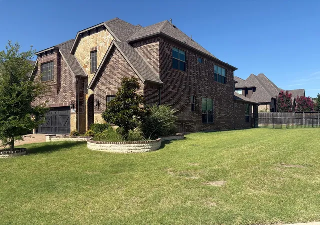 Photo 3 of Single family home for sale at 1109 Melcer St, Plano, TX 75074 | MLS# 21330138 | Listing updated on 2026-07-14