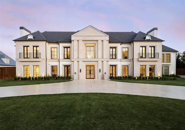Photo 1 of Mansion for sale at 5216 Palomar Ln, Dallas, TX 75229 | MLS# 21329572 | Listing updated on 2026-08-30