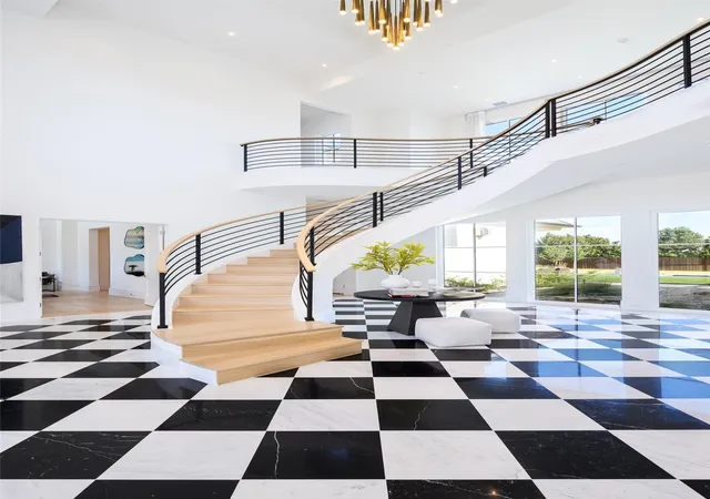 Photo 2 of Mansion for sale at 5216 Palomar Ln, Dallas, TX 75229 | MLS# 21329572 | Listing updated on 2026-08-30
