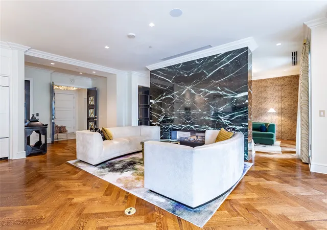 Photo 2 of Condo for sale at 2300 Wolf St #5D, Dallas, TX 75201 | MLS# 21295087 | Listing updated on 2026-07-26