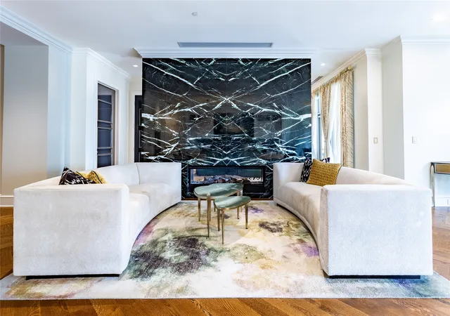 Photo 4 of Condo for sale at 2300 Wolf St #5D, Dallas, TX 75201 | MLS# 21295087 | Listing updated on 2026-07-26