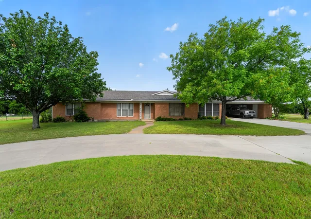Single family home for sale at 2211 Fisher St, Goldthwaite, TX 76844 | MLS# 21330221