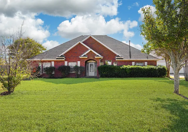 Photo 3 of Single family home for sale at 14184 County Road 489, Nevada, TX 75173 | MLS# 21329750 | Listing updated on 2026-07-14