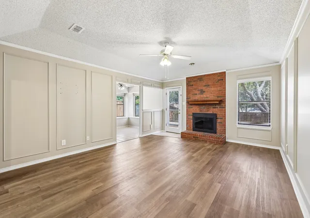 Photo 2 of Single family home for sale at 3211 Brookview Dr, Corinth, TX 76210 | MLS# 21324521 | Listing updated on 2026-07-18