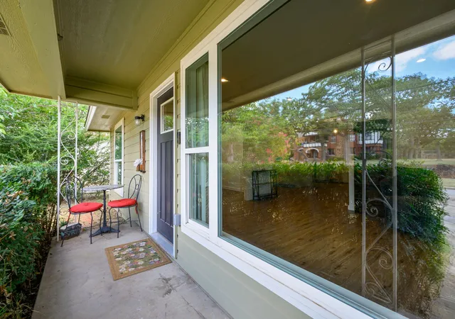 Photo 4 of Single family home for sale at 2100 Nw 4Th Ave, Mineral Wells, TX 76067 | MLS# 21329235 | Listing updated on 2026-08-03