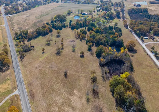 Photo 1 of Land for sale at Lot 1 Fm 372, Gainesville, TX 76240 | MLS# 21330338 | Listing updated on 2026-09-18