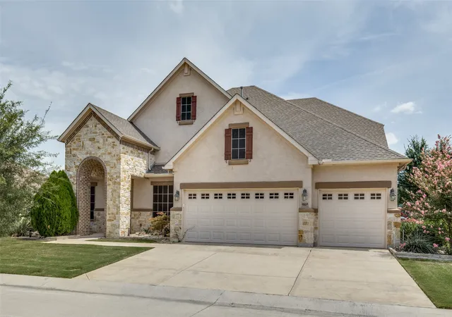 Photo 1 of Single family home for sale at 9805 Ironwood Dr, Denton, TX 76207 | MLS# 21330356 | Listing updated on 2026-08-25