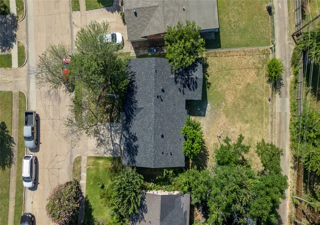 Photo 3 of Sale Pending at 4518 Hanover Dr, Garland, TX 75042 | MLS# 21330397 | Listing updated on 2026-08-31