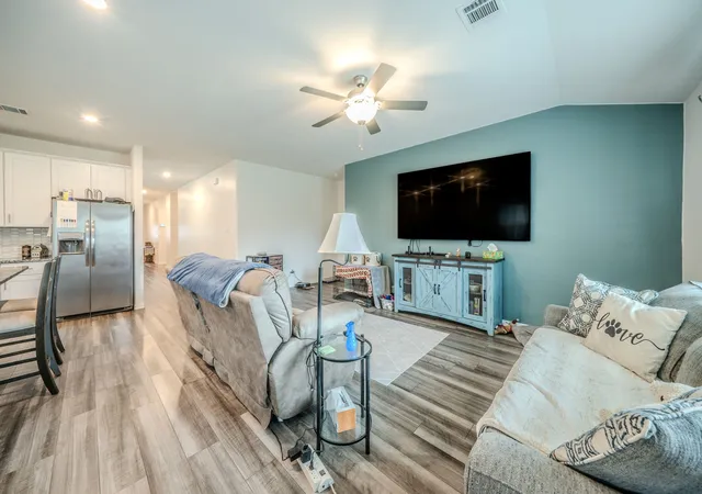 Photo 3 of Single family home for sale at 3250 Mccallister Wy, Royse City, TX 75189 | MLS# 21329707 | Listing updated on 2026-08-22