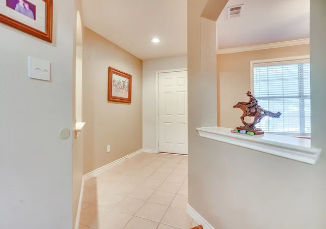 Photo 2 of Single family home for sale at 613 Cessna Ct, Fort Worth, TX 76179 | MLS# 21328731 | Listing updated on 2026-09-26
