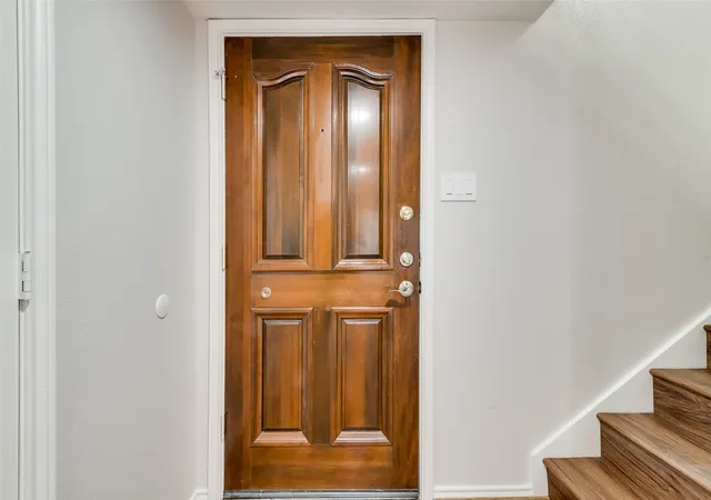 Photo 2 of Condo for sale at 3434 Daniel Ave #D, Dallas, TX 75205 | MLS# 21329793 | Listing updated on 2026-08-26