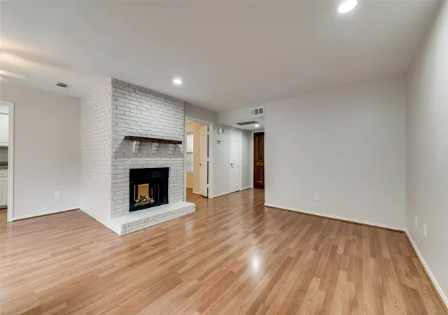 Photo 3 of Condo for sale at 3434 Daniel Ave #D, Dallas, TX 75205 | MLS# 21329793 | Listing updated on 2026-08-26