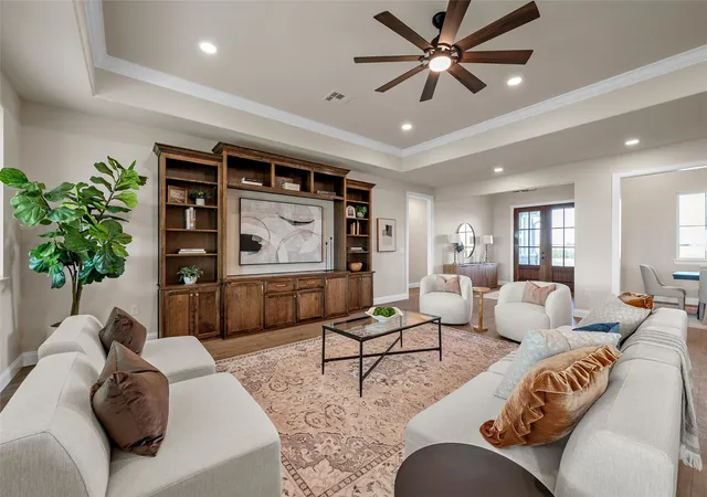 Photo 4 of Single family home for sale at 1025 Galaxy, Woodway, TX 76712 | MLS# 21329038 | Listing updated on 2026-08-26
