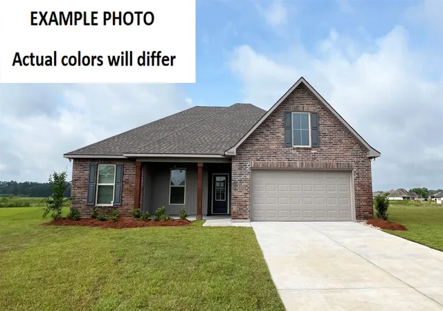 Photo 1 of Sale Pending at 400 Hummingbird Ln, Princeton, LA 71067 | MLS# 21330555 | Listing updated on 2026-07-28