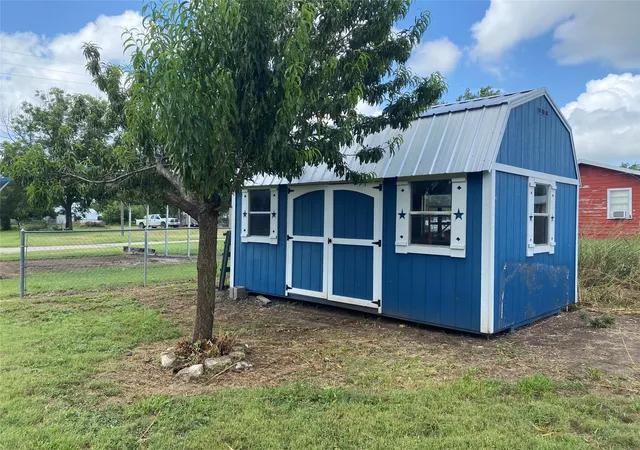 Photo 25 of Single family home for sale at 700 Avenue H, Blanket, TX 76432 | MLS# 21330593 | Listing updated on 2026-08-15