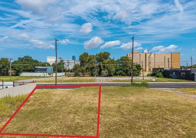 Photo 3 of Land for sale at 1910 Al Lipscomb Wy, Dallas, TX 75215 | MLS# 21330615 | Listing updated on 2026-07-18