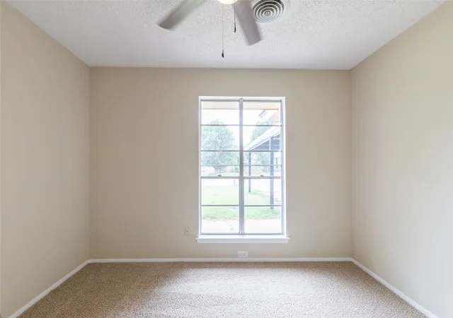Photo 4 of Sale Pending at 2934 Arlington Ave, Abilene, TX 79606 | MLS# 21330048 | Listing updated on 2026-08-29