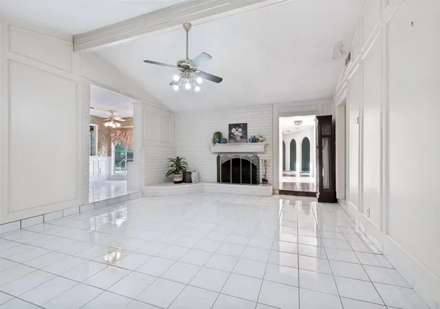 Photo 4 of Single family home for sale at 6101 Circleview Dr, North Richland Hills, TX 76180 | MLS# 21327131 | Listing updated on 2026-09-02