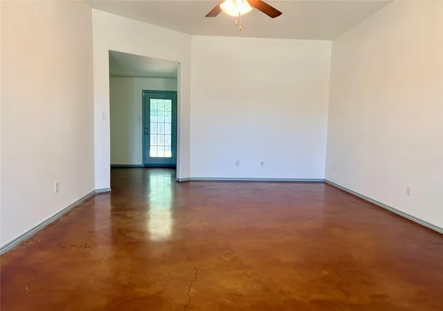 Photo 4 of Single family home for sale at 3011 Cricket Dr, Waco, TX 76705 | MLS# 21329759 | Listing updated on 2026-08-25