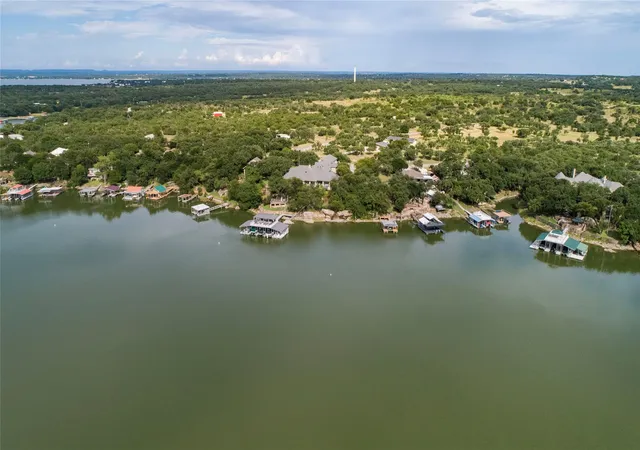 Photo 1 of Single family home for sale at 241 County Road 611, Brownwood, TX 76801 | MLS# 21329997 | Listing updated on 2026-09-30