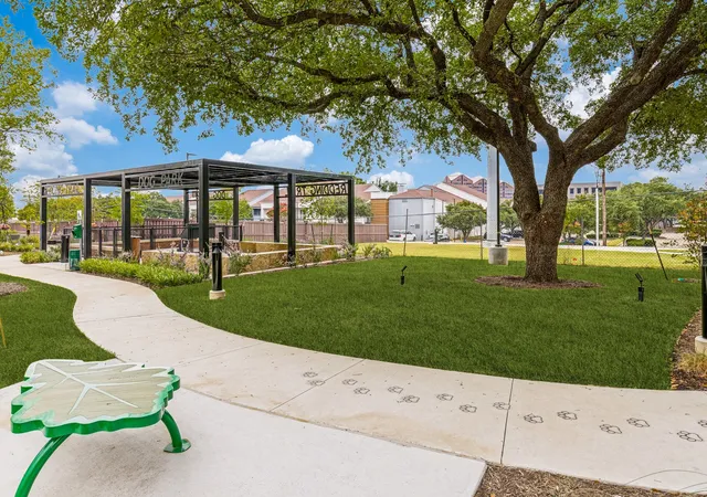 9th image of 14703 Live Oak Cir, Addison, TX 75001 | MLS# 21330704