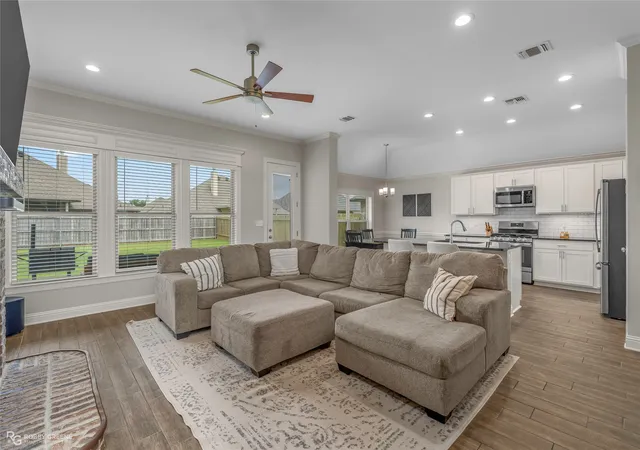 5th image of 307 Nandina Dr, Bossier City, LA 71112 | MLS# 21330962
