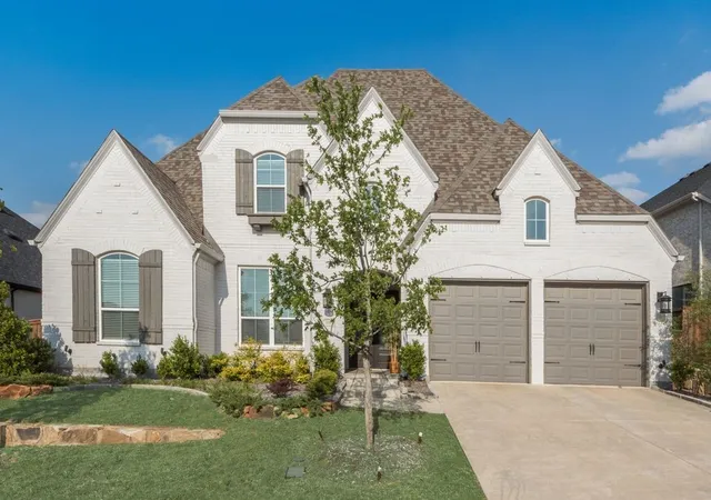 Photo 1 of Single family home for sale at 4600 Paintbrush Wy, Aubrey, TX 76227 | MLS# 21330411 | Listing updated on 2026-08-28