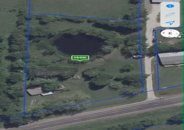 Photo 3 of Single family home for sale at 34270 State Hwy 64 A, Wills Point, TX 75169 | MLS# 21330974 | Listing updated on 2026-09-29